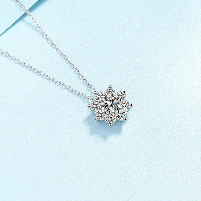 Wedding 18K White Gold Necklaces to Girlfriend Birthday Gift 1/2ct Moissanite Diamond Pendant Women Engagement Girl Fine Jewelry