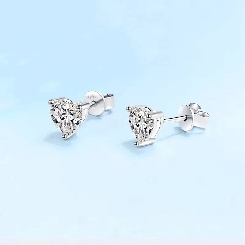 Daughter Fine Jewelry 18K White Gold Earplug Stud Earrings Women Wedding 1/2CT Heart Moissanite Diamond Girlfriend Birthday Gift