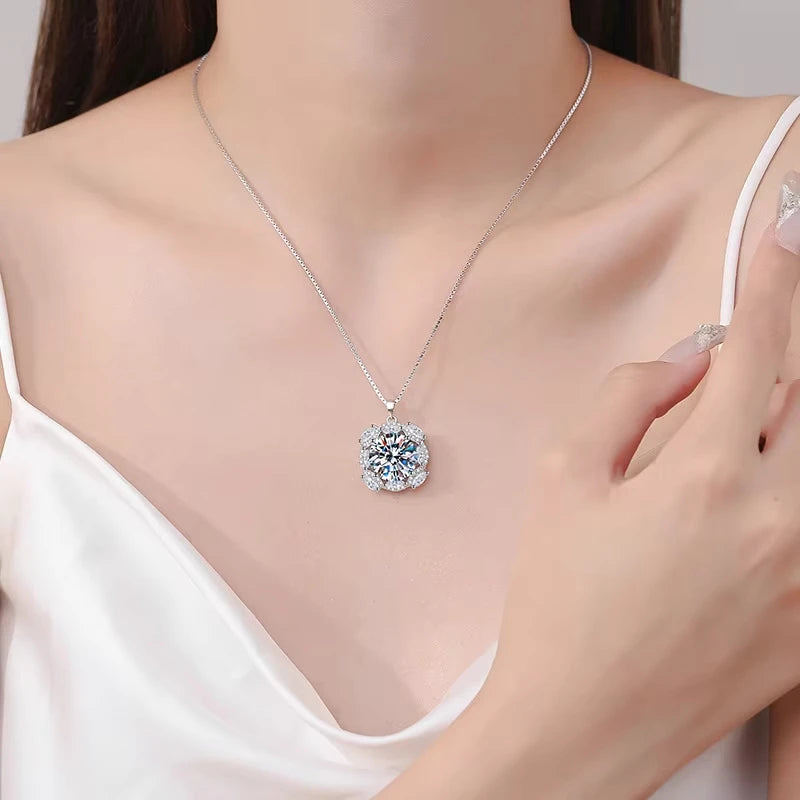 Girlfriend Birthday Gift PT950 Platinum Necklaces Women 10Carat D Color Moissanite Diamond Pendant Daughter Wedding Fine Jewelry