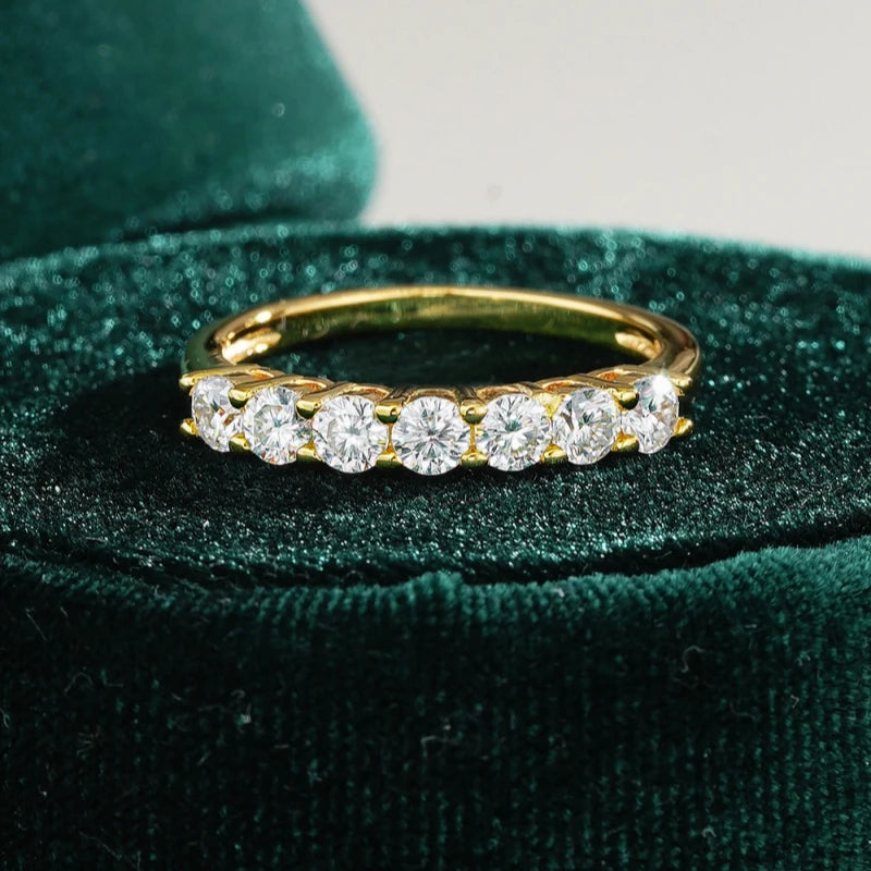 Lover Valentine's Day 18K Gold Christmas Rings 0.7CT Moissanite Diamond Women Wedding Band Girlfriend Birthday Gift Fine Jewelry