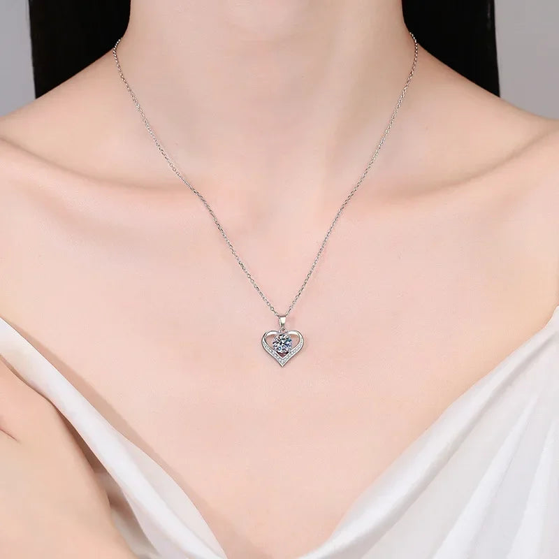Valentine's Day 18K White Gold Women Wedding Necklaces 1CT Moissanite Diamond Girl Pendant PT950 Platinum Daughter Birthday Gift