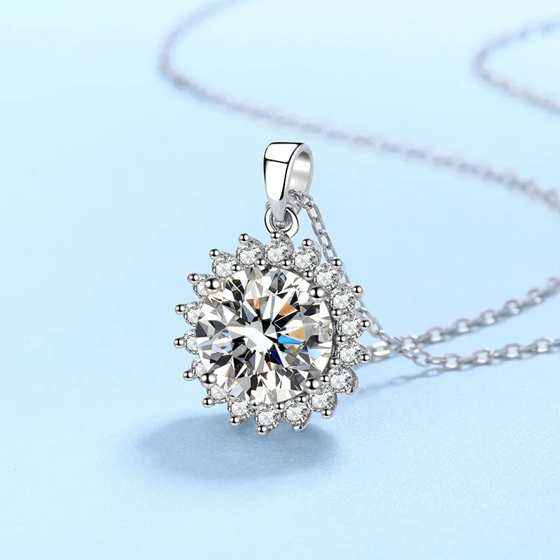 Designer Necklace for Women of PT950 Platinum with 0.5/1/2/3/5Ct Moissanite Diamond Shiny Pendant Fine Jewelry girl Gift daily