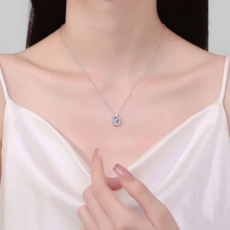 Daughter Adult's Day 18K White Gold Necklaces Girlfriend Birthday Gift 1/2CT Minimalist Square Pendant Women Valentine's Day Ins