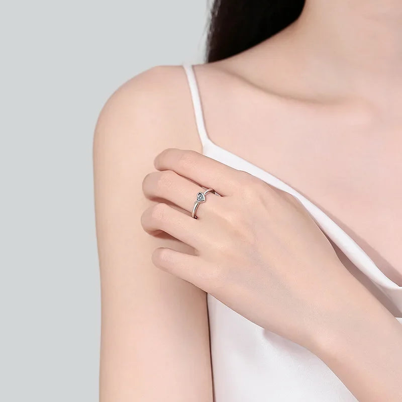 Daughter Adult's Day White Gold 18K Heart Rings Women Engagement Moissanite Diamond 0.3CT Girl Birthday Gift Lady Wedding Band