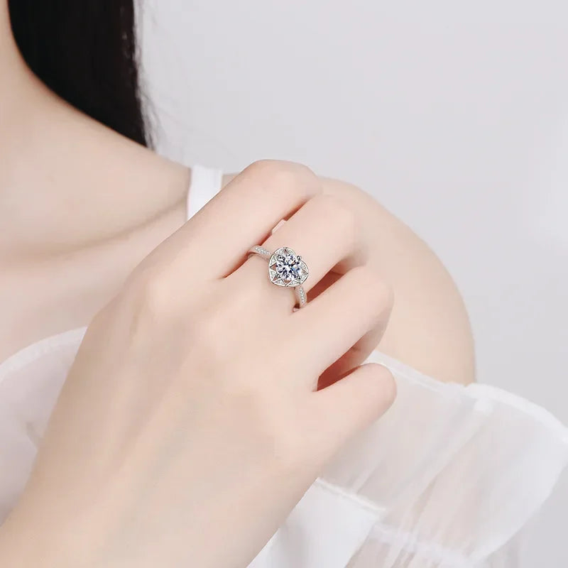 Lover Engagement 18K White Gold Wedding Band Women 1CT Moissanite Diamond Valentine's Day PT950 Platinum Girl Birthday Gift Lady