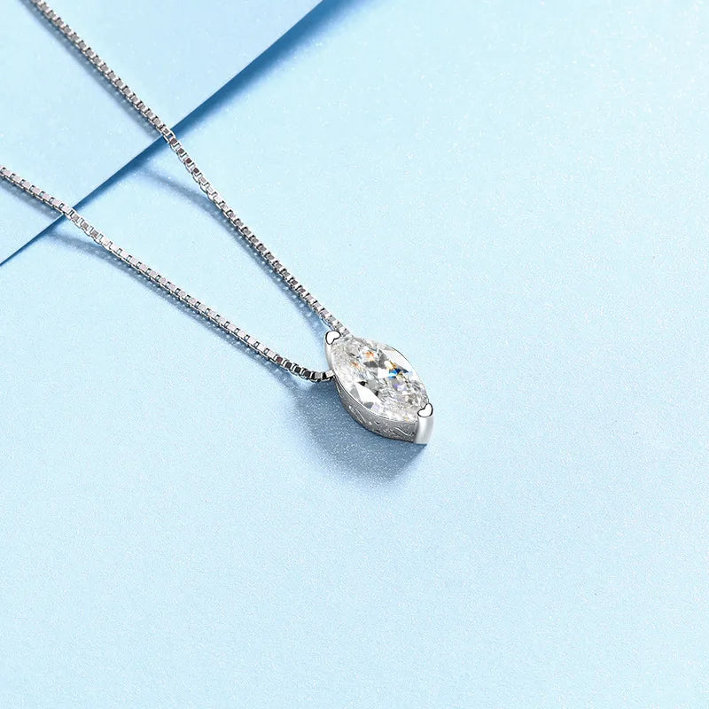 Classic PT950 Platinum Necklaces for Women 1ct D Color Marquise Cut 5*10mm Moissanite Diamond Female Fine Jewelry Birthday Gift