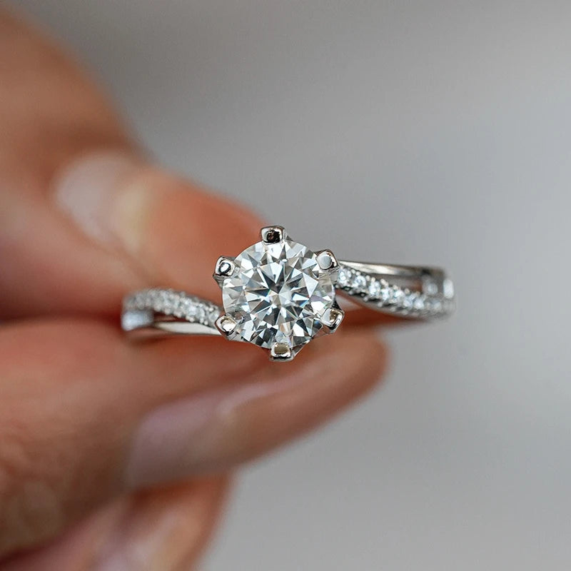 Lover Valentine's Day 18K White Gold Birthday Gift Rings 1CT Moissanite Diamond Women Wedding Band PT950 Platinum Party Jewelry