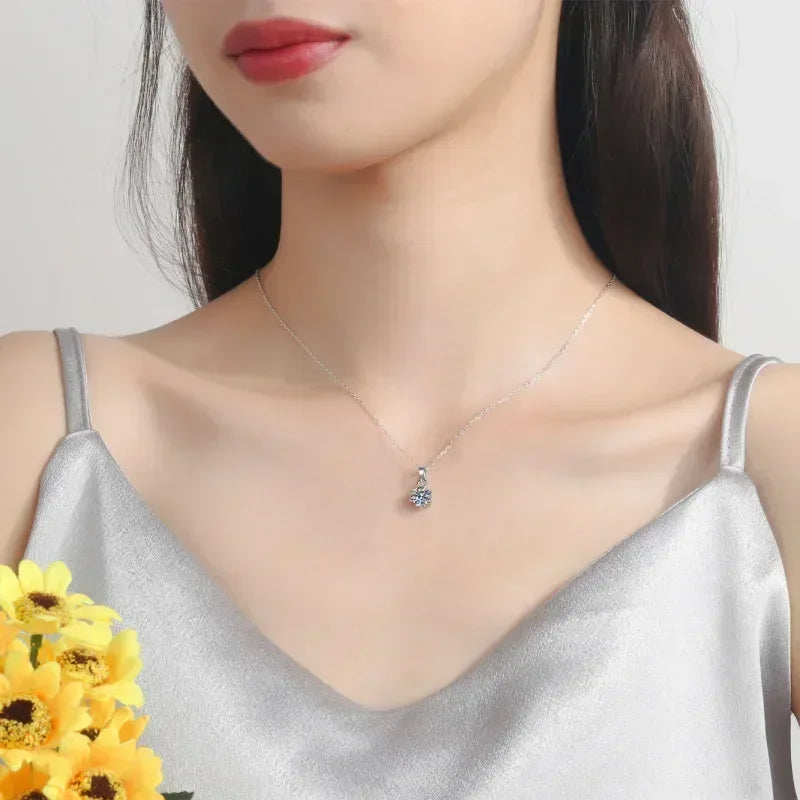Valentine's Day 18K White Gold Women Wedding Necklaces 0.5/1/2/5CT Moissanite Diamond PT950 Platinum Pendant Girl Birthday Gift