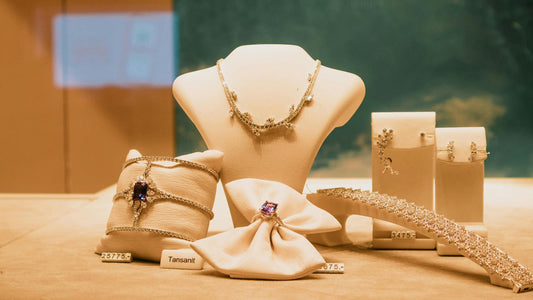 Luxury Jewelry Gift Advisor