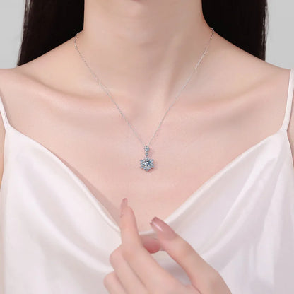 WOMEN Valentine's Day 18K White Gold Wedding Necklaces 1CT Moissanite Diamond Snowflake Pendant Christmas Girl Birthday Gift Ins