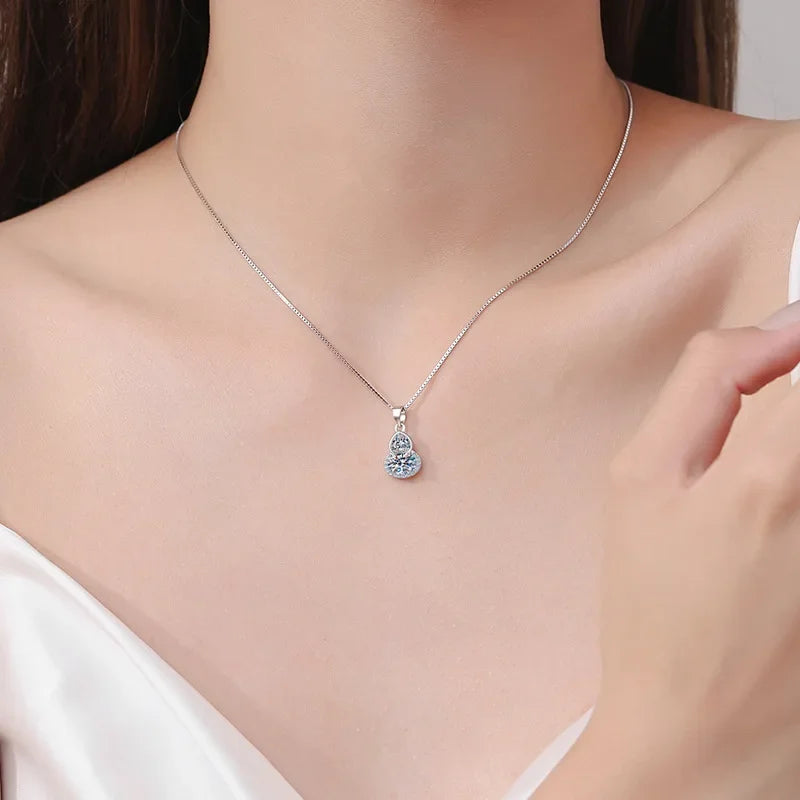 Classic PT950 Platinum Female Wedding Jewelry 1.5 Carat Moissanite Diamond VVS D Color Necklace Gourd shaped Pendant for women