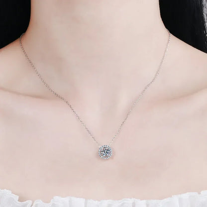 Women Engagement 18K White Gold Wedding Necklaces 0.5/1/2CT Moissanite Diamond Birthday Gift PT950 Platinum Girl Valentine's Day