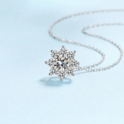 Wedding 18K White Gold Necklaces to Girlfriend Birthday Gift 1/2ct Moissanite Diamond Pendant Women Engagement Girl Fine Jewelry