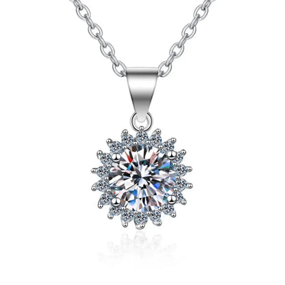 Girl Birthday Gift 18K White Gold Necklaces Women Wedding 0.5/1/2/5CT Moissanite Diamond Flower Pendant Engagement Fine Jewelry