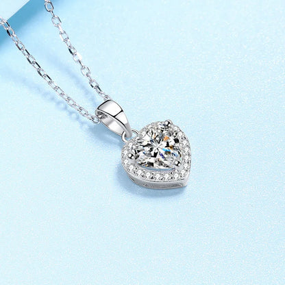 Colar de ouro branco 18K para noivado, joias finas para casamento, pingente de coração para menina, diamante de moissanita, 1 ct, presente de aniversário para filha 