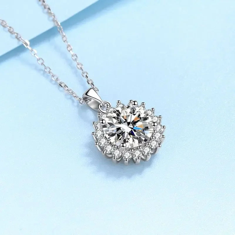 Girl Birthday Gift 18K White Gold Necklaces Women Wedding 0.5/1/2/5CT Moissanite Diamond Flower Pendant Engagement Fine Jewelry